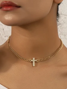 Naszyjnik Golden Cross – Gerlinde