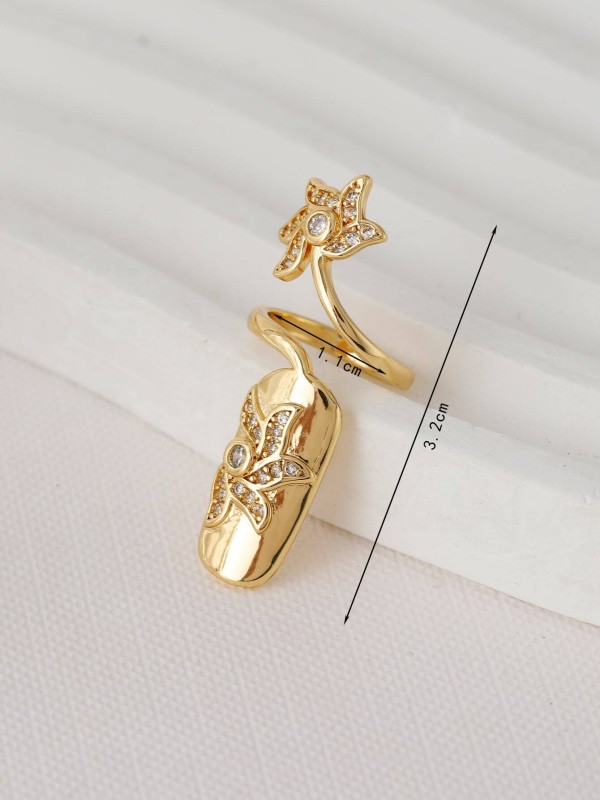 Pierścionek Queen Nail