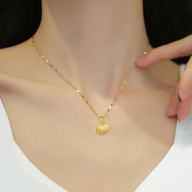 Naszyjnik Rhinestone Shell