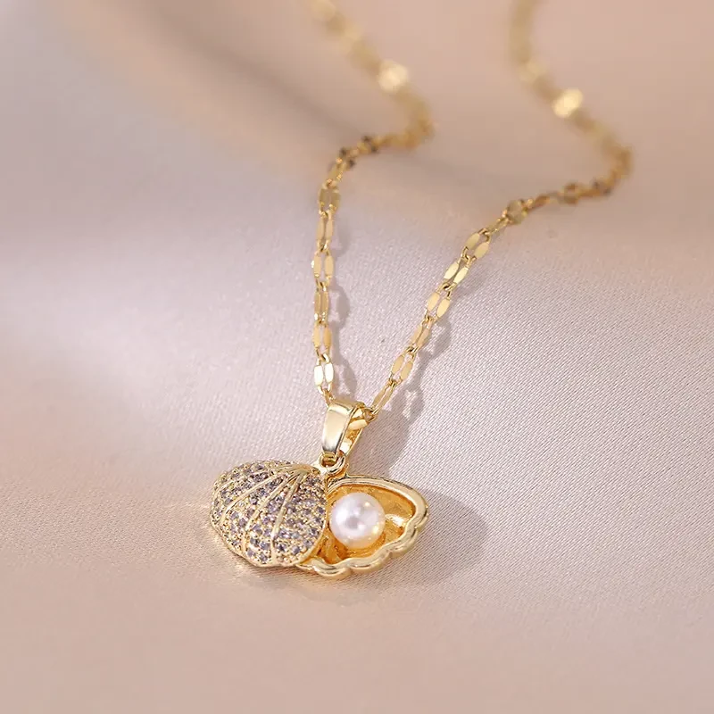 Naszyjnik Rhinestone Shell