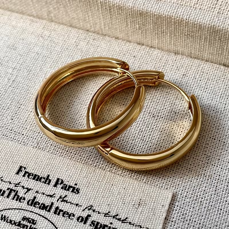 Kolczyki Solene Hoop złote koła damskie o średnicy 2,5 cm (4).webp