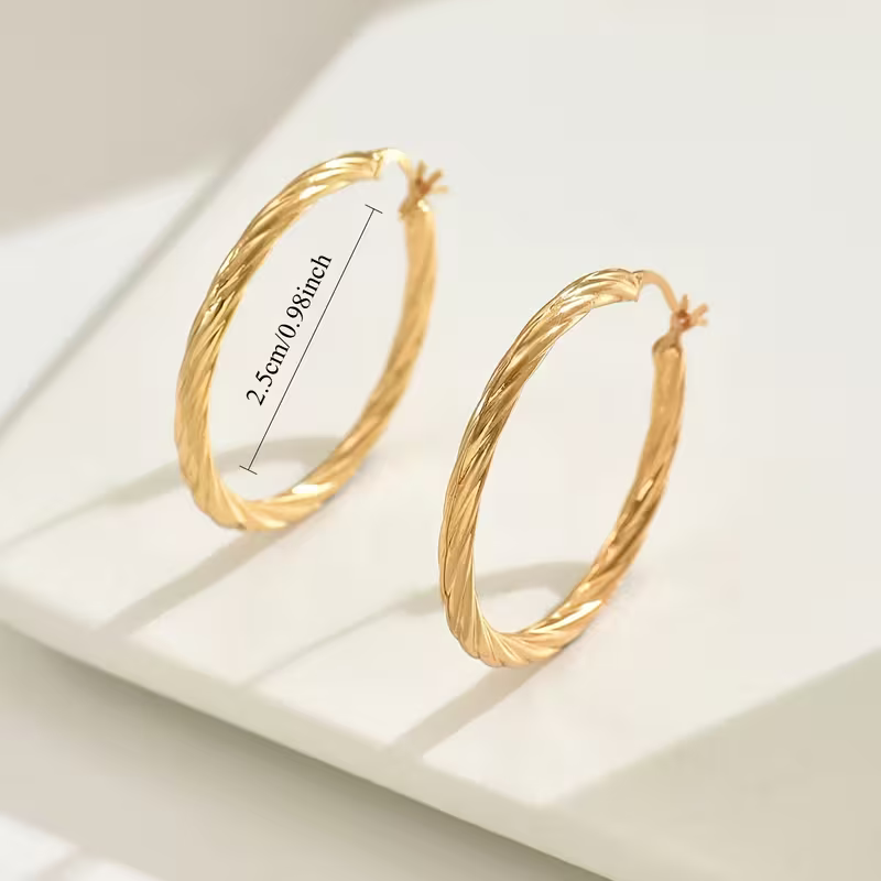 Kolczyki Twist Aura złote skręcane koła 2,5 cm (6).webp